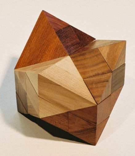 CROWN RHOMBIC